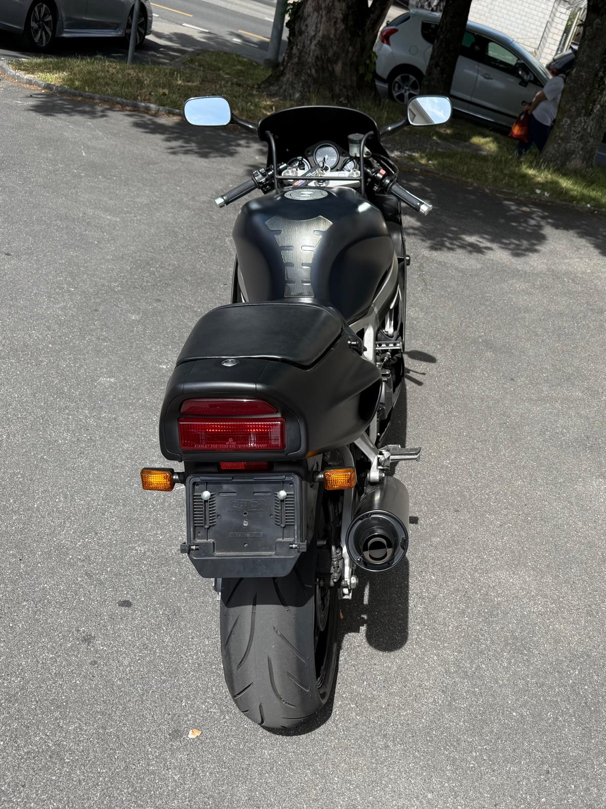 HONDA CBR 900 RR N/P Fireblade-image-8