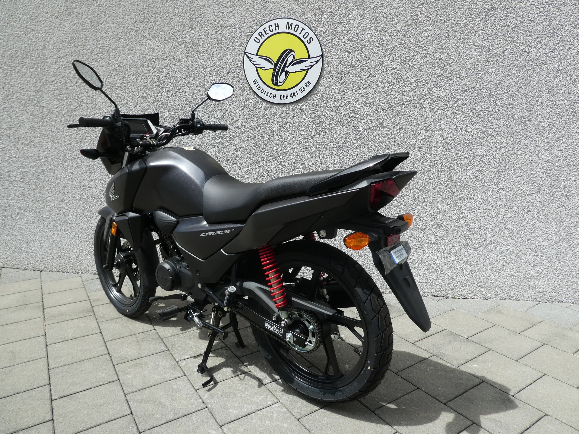 HONDA CBF 125 M-image-1