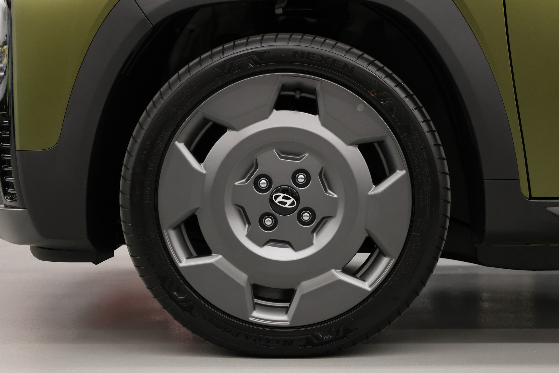 HYUNDAI Inster Electric Vertex Cross-image-13