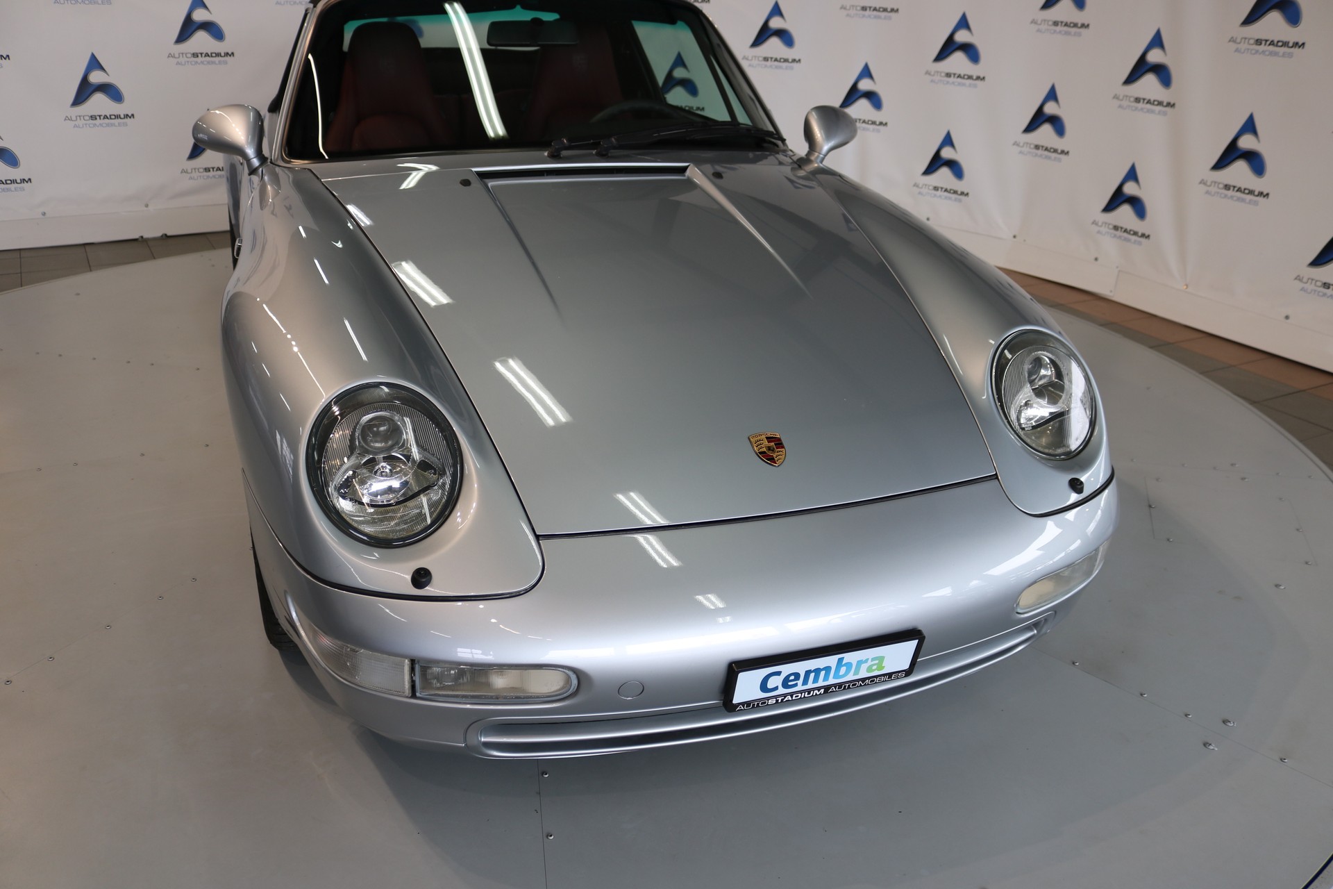 PORSCHE 911 Carrera 4 Cabrio-image-18