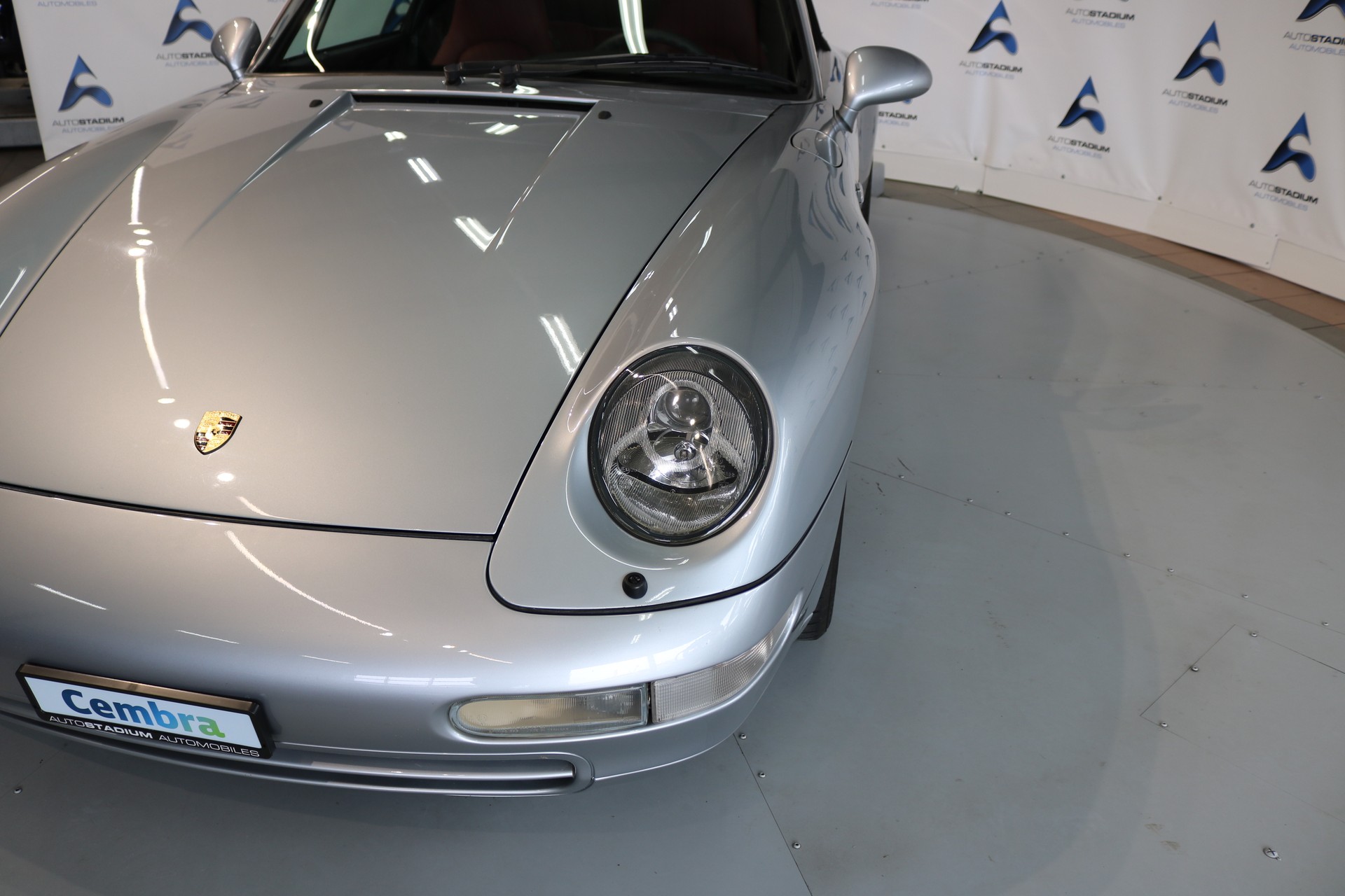 PORSCHE 911 Carrera 4 Cabrio-image-19