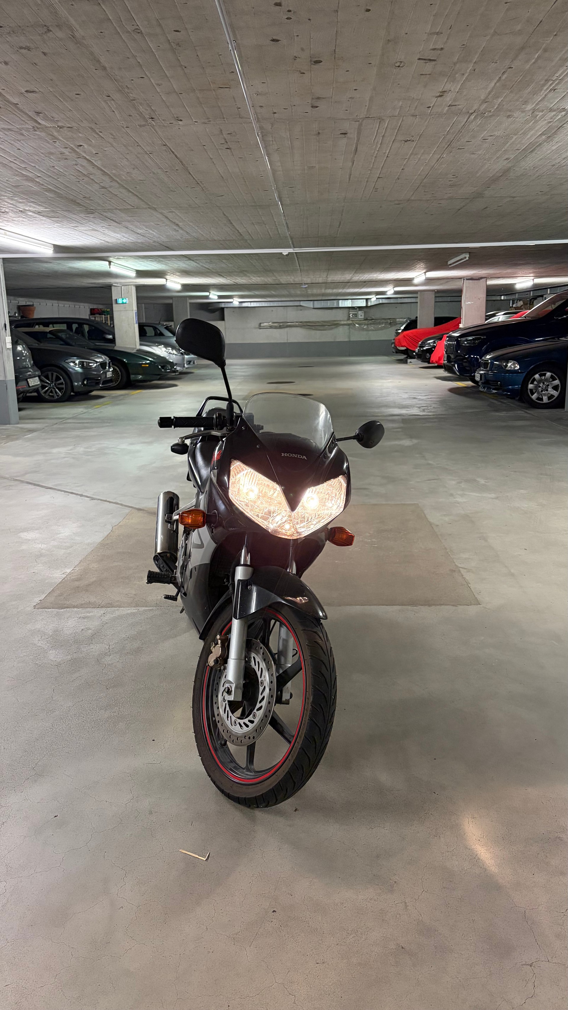HONDA CBR 125 R-image-3