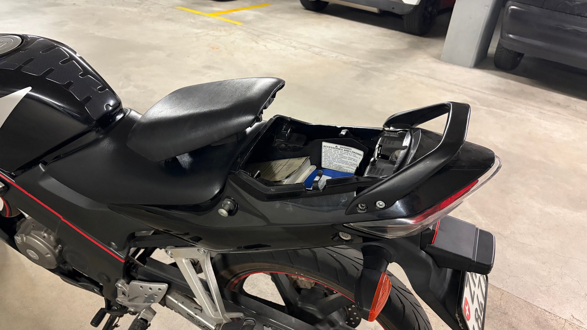 HONDA CBR 125 R-image-5