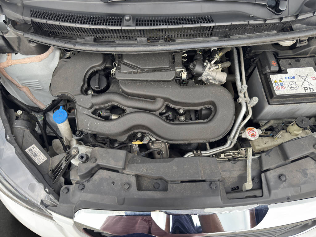 PEUGEOT 108 1.0 VTi Active S/S-image-16