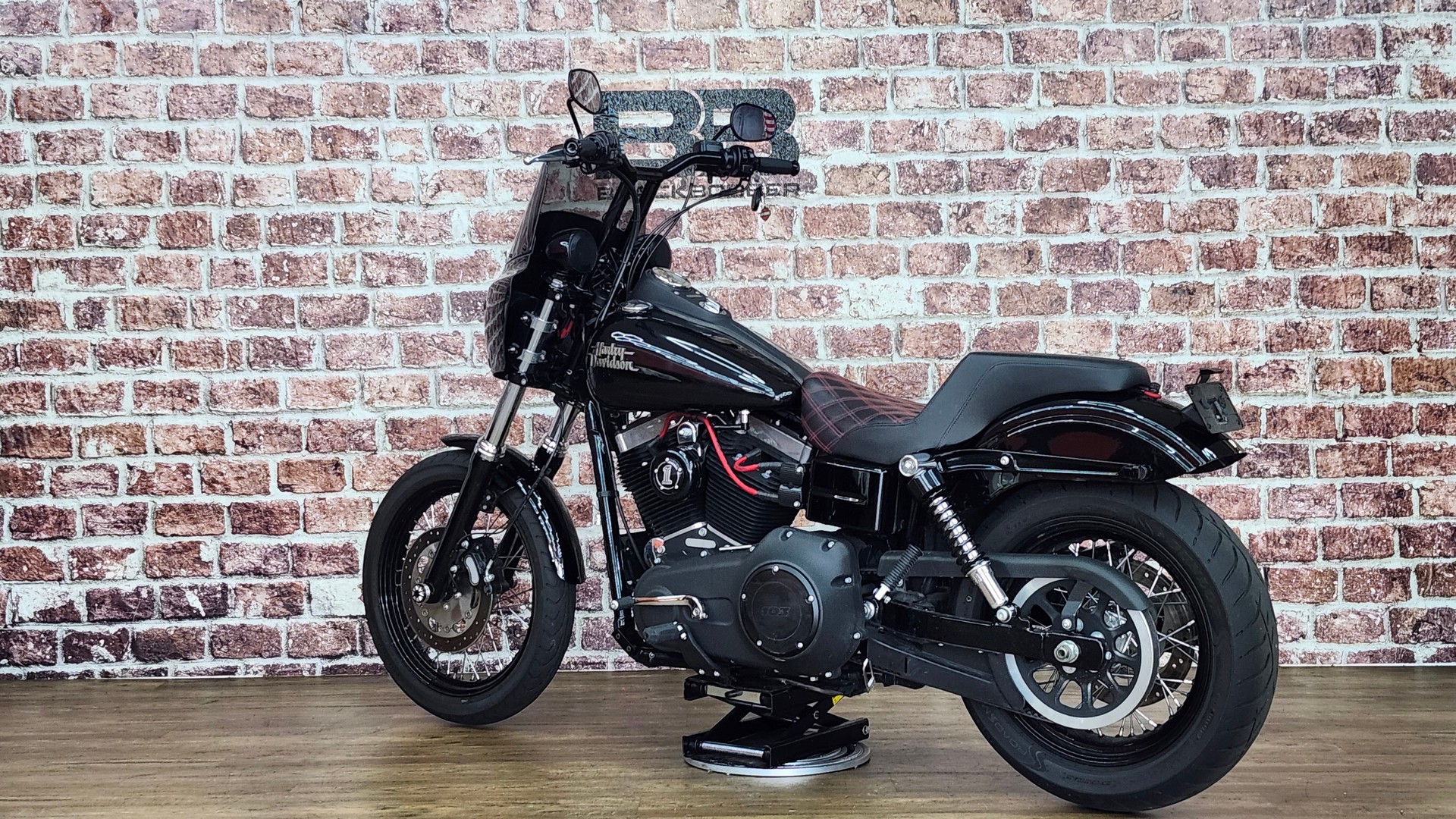 HARLEY-DAVIDSON FXDB Dyna Street Bob 103 ABS-image-3