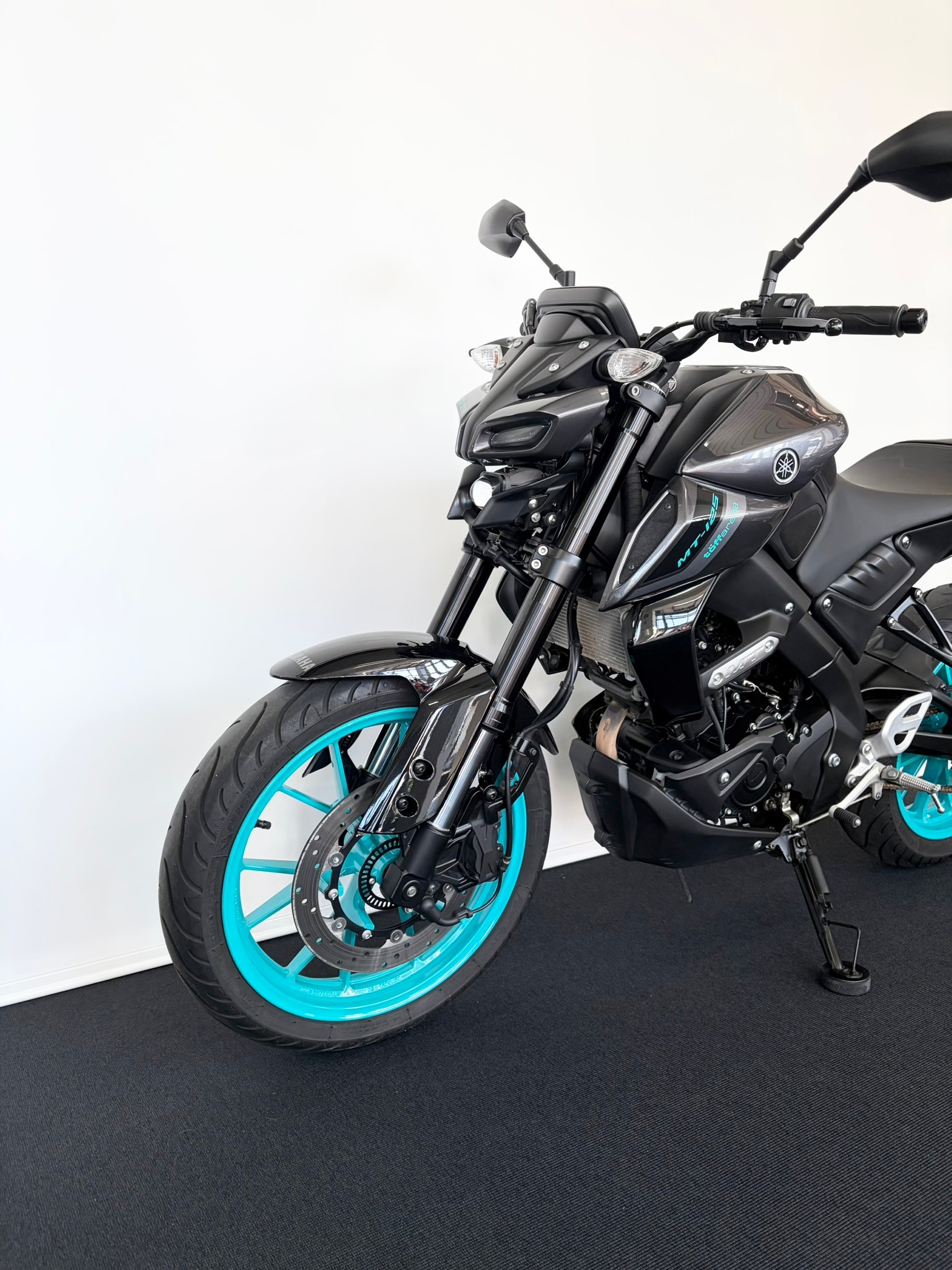 YAMAHA MT-125 ABS-image-2