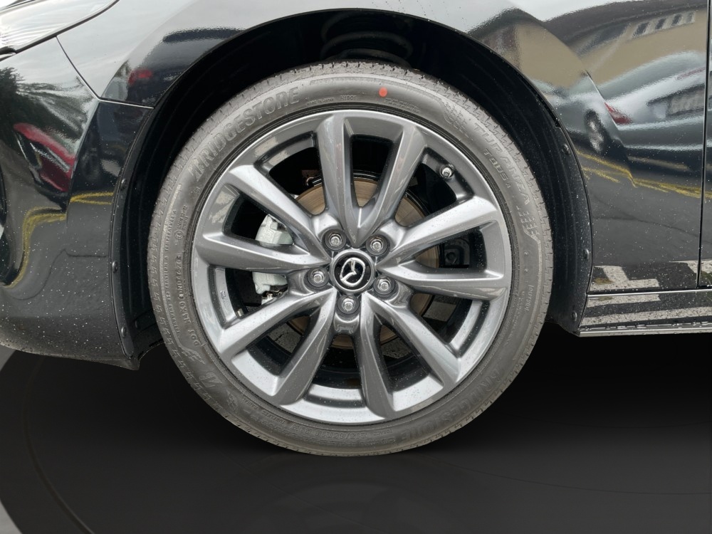 MAZDA 3 HB G 140 Centre Line A-showroom-element-3