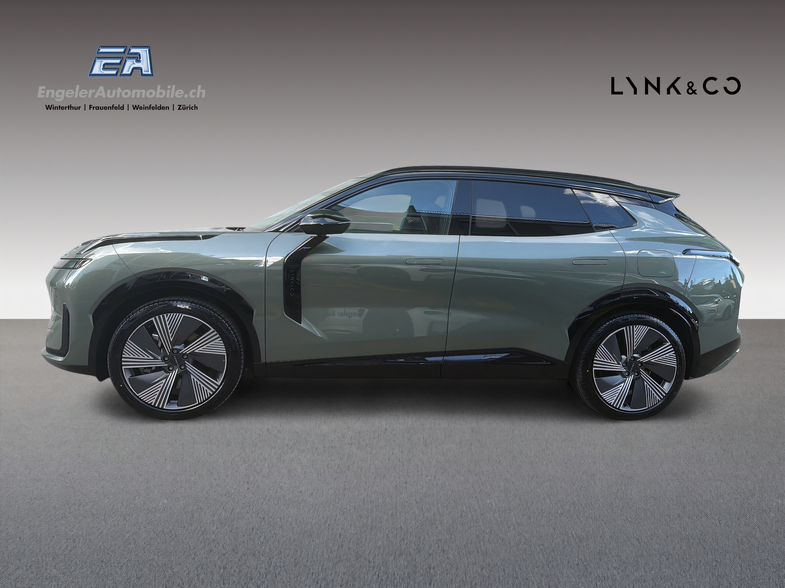 LYNK & CO 08 1.5 PHEV More-showroom-element-2