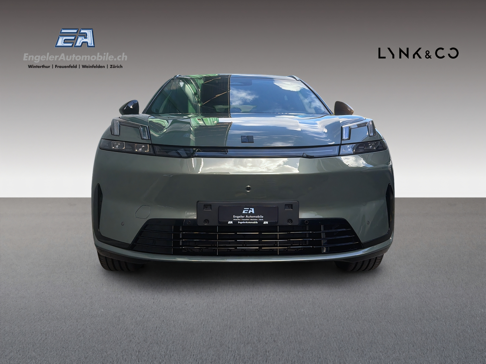 LYNK & CO 08 1.5 PHEV More-showroom-element-1
