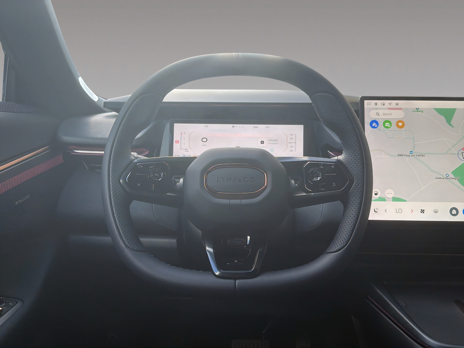 LYNK & CO 08 1.5 PHEV More-image-9