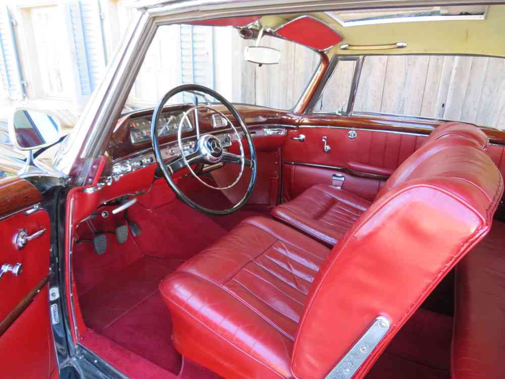MERCEDES-BENZ 220 S-image-3