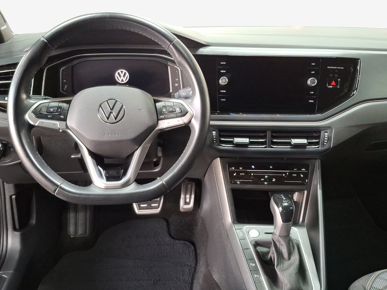 VW Taigo 1.5 TSI R-Line DSG-image-8