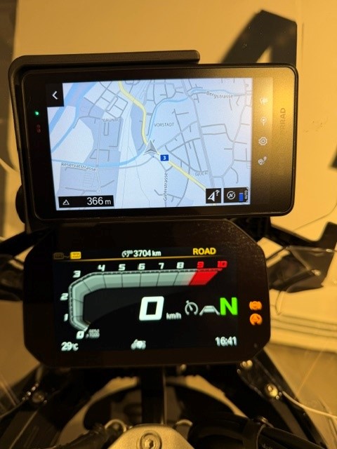 BMW R 1300 GS-image-6
