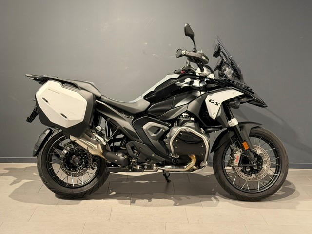 BMW R 1300 GS-image-0
