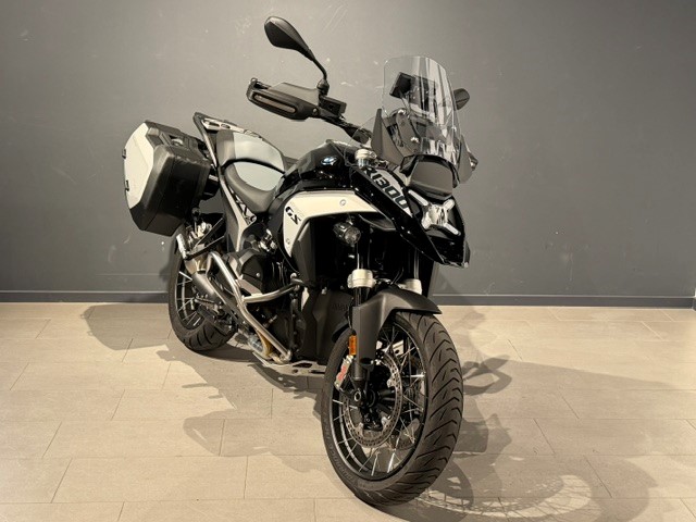 BMW R 1300 GS-image-1