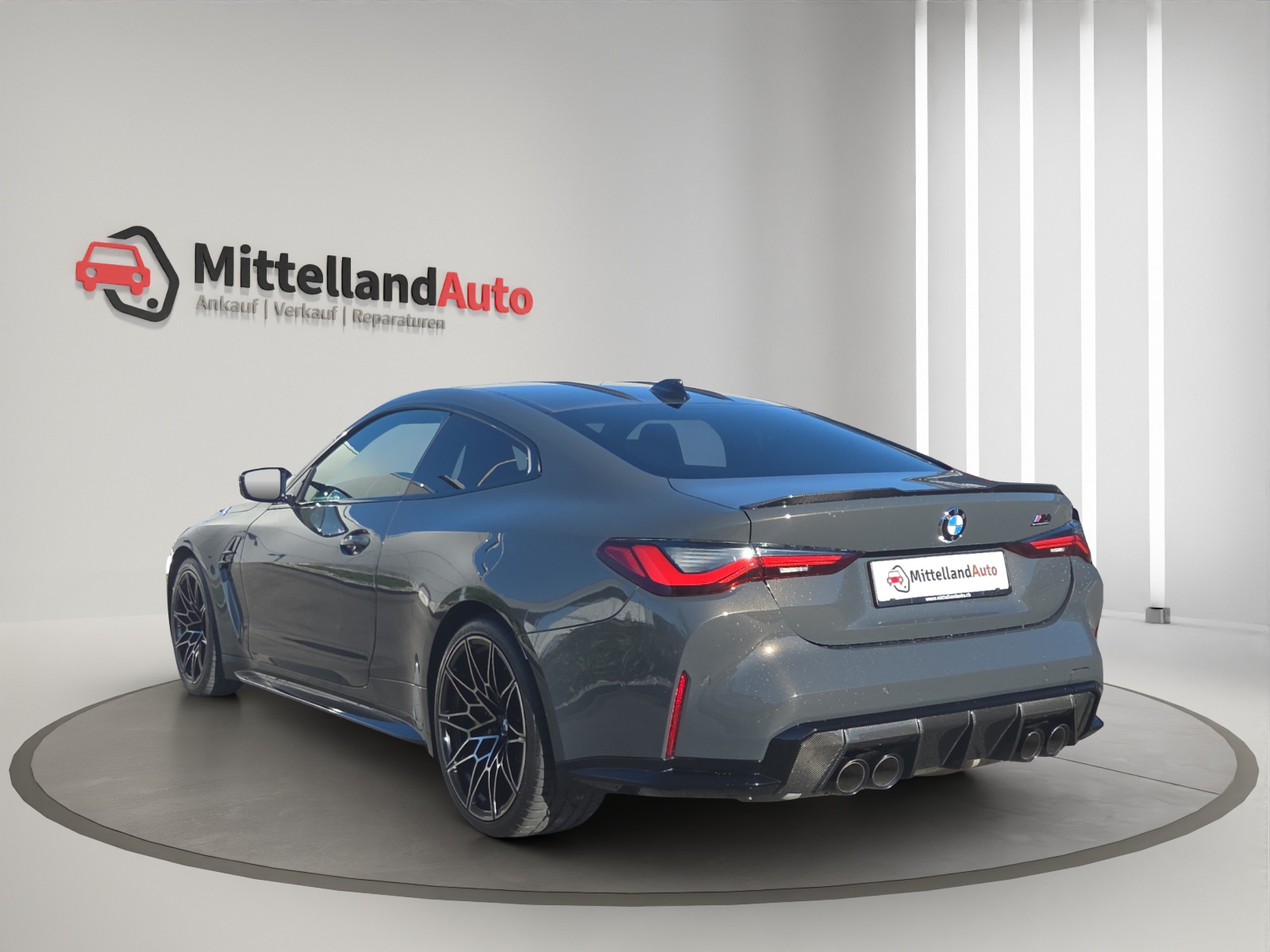 BMW M4 Coupé Competition M xDrive-image-14