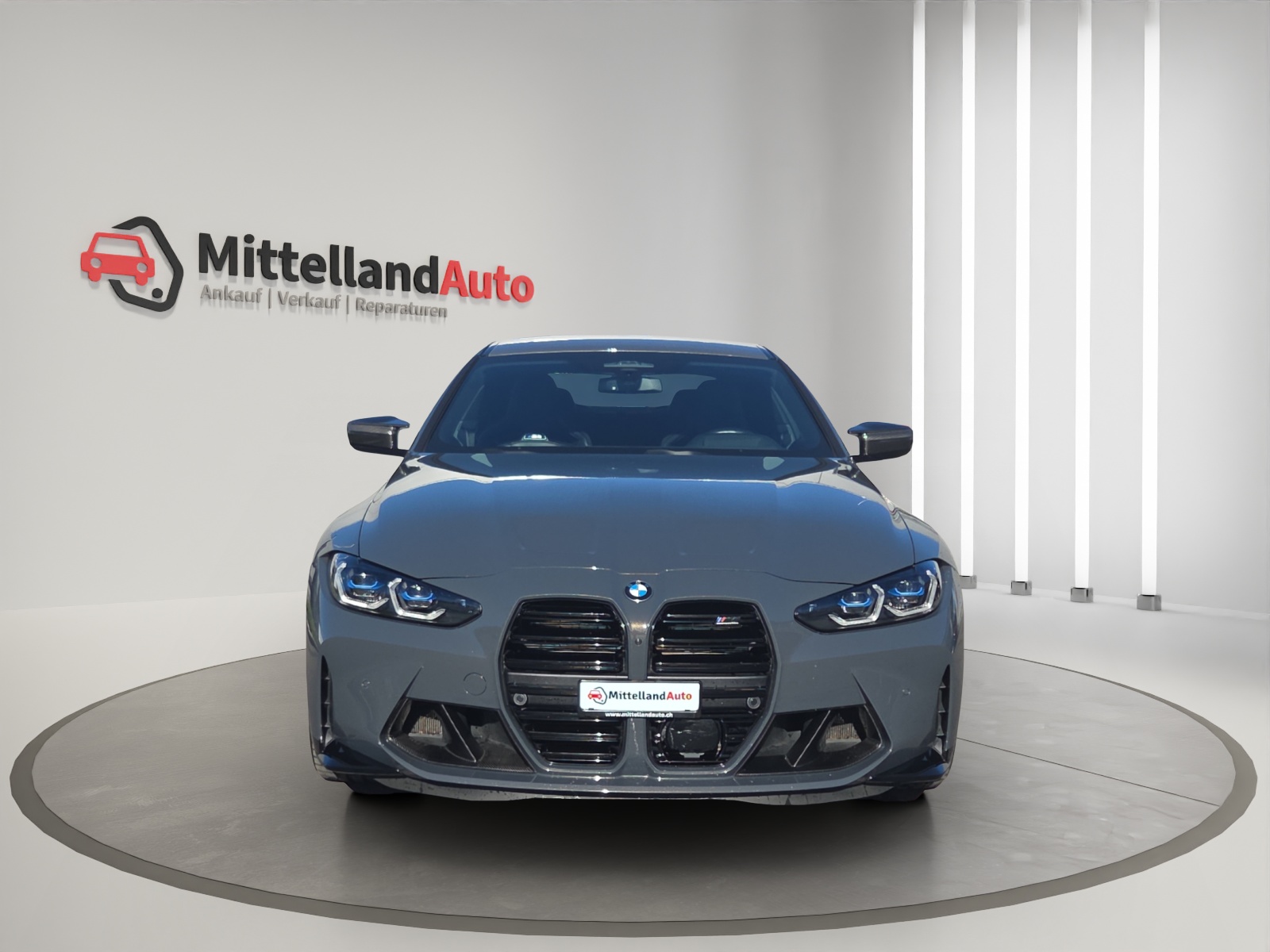 BMW M4 Coupé Competition M xDrive-showroom-element-1