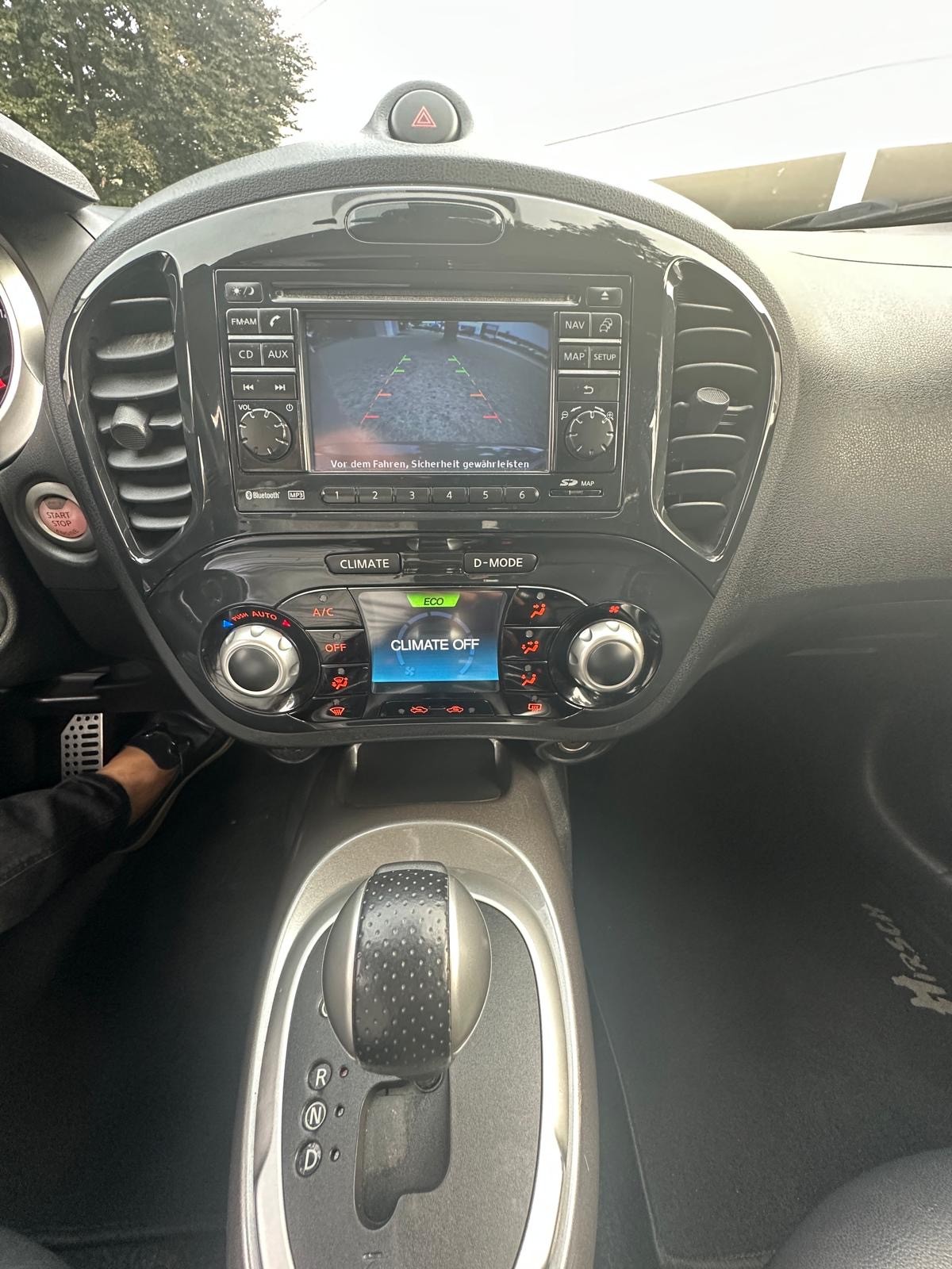 NISSAN Juke 1.6 DIG-T tekna 4x4 Xtronic M-CVT-image-7