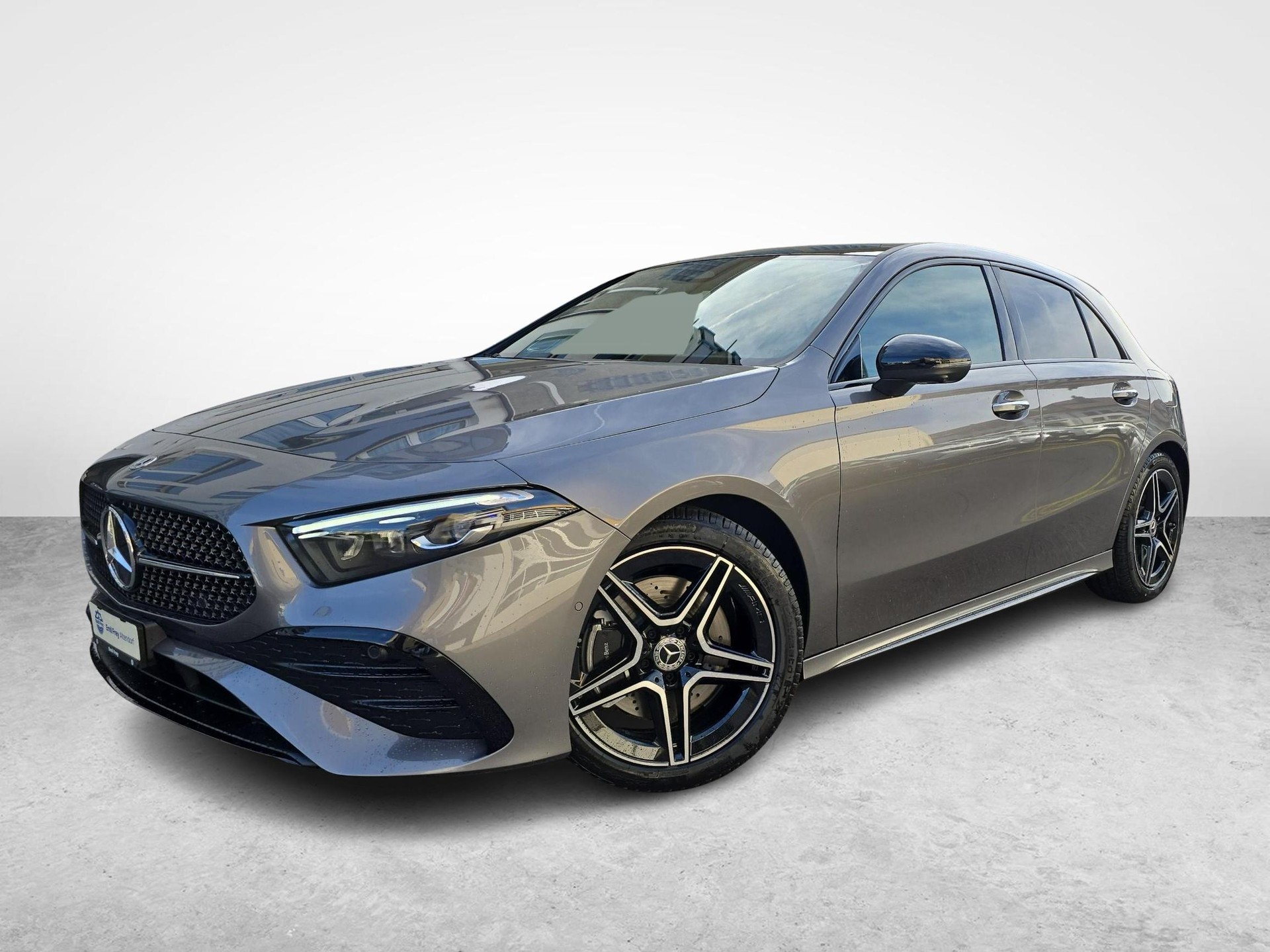 MERCEDES-BENZ A 220 4MATIC AMG Line-image-8
