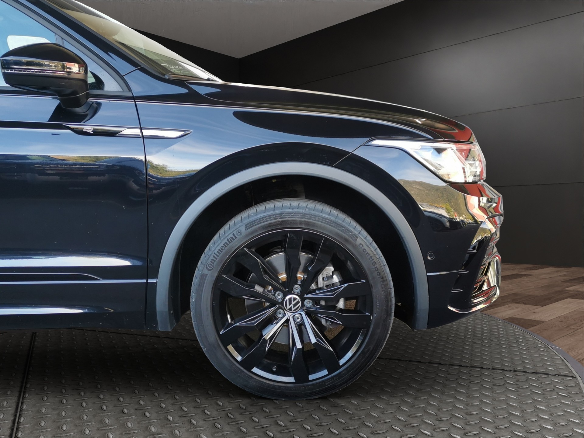 VW Tiguan Allspace 2.0 TDI SCR R-Line 4Motion DSG-showroom-element-3