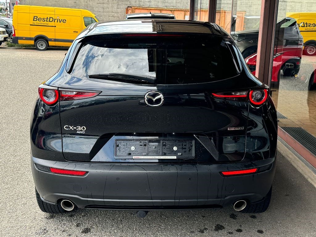 MAZDA CX-30 2.0 180 Revolution AWD-image-4