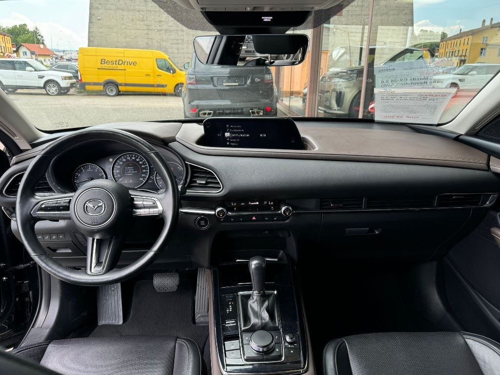 MAZDA CX-30 2.0 180 Revolution AWD-image-8
