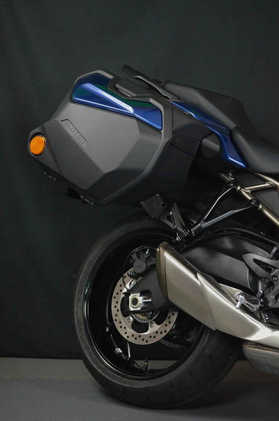 SUZUKI GSX-S 1000 GT Travel MY23-image-4