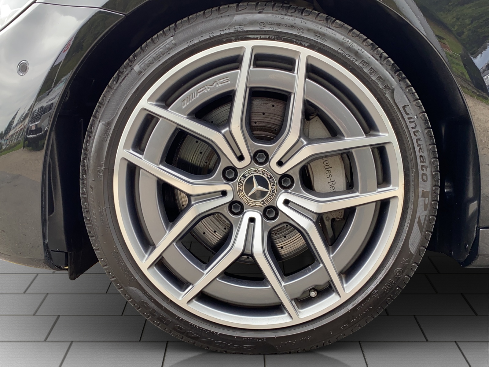 MERCEDES-BENZ E 200 AMG Line 9G-Tronic-image-9