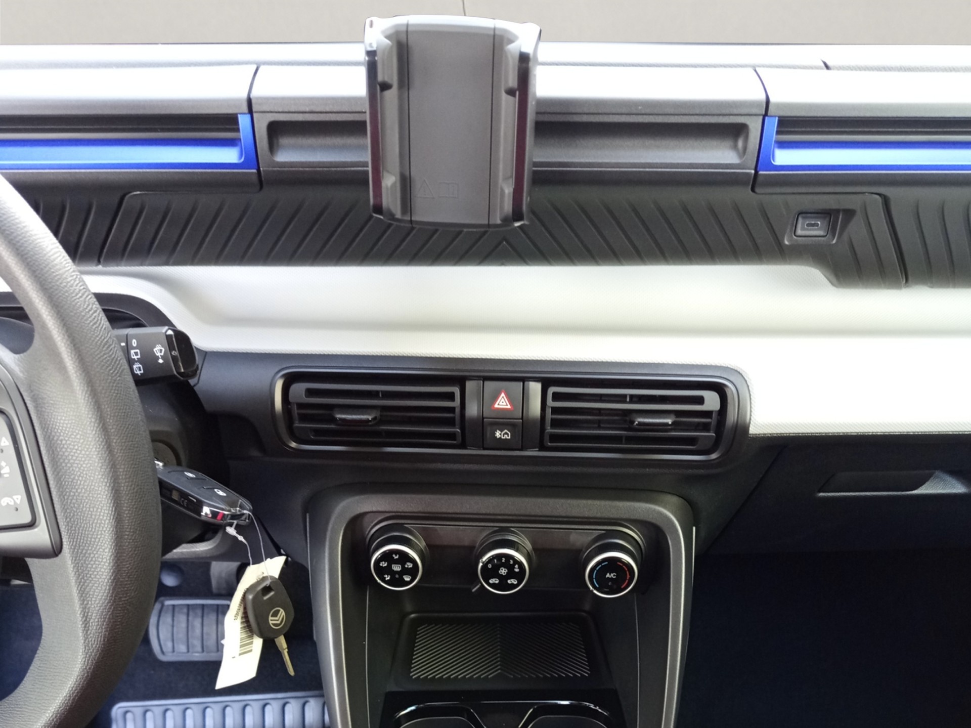 CITROEN e-C3 44kWh You-image-15