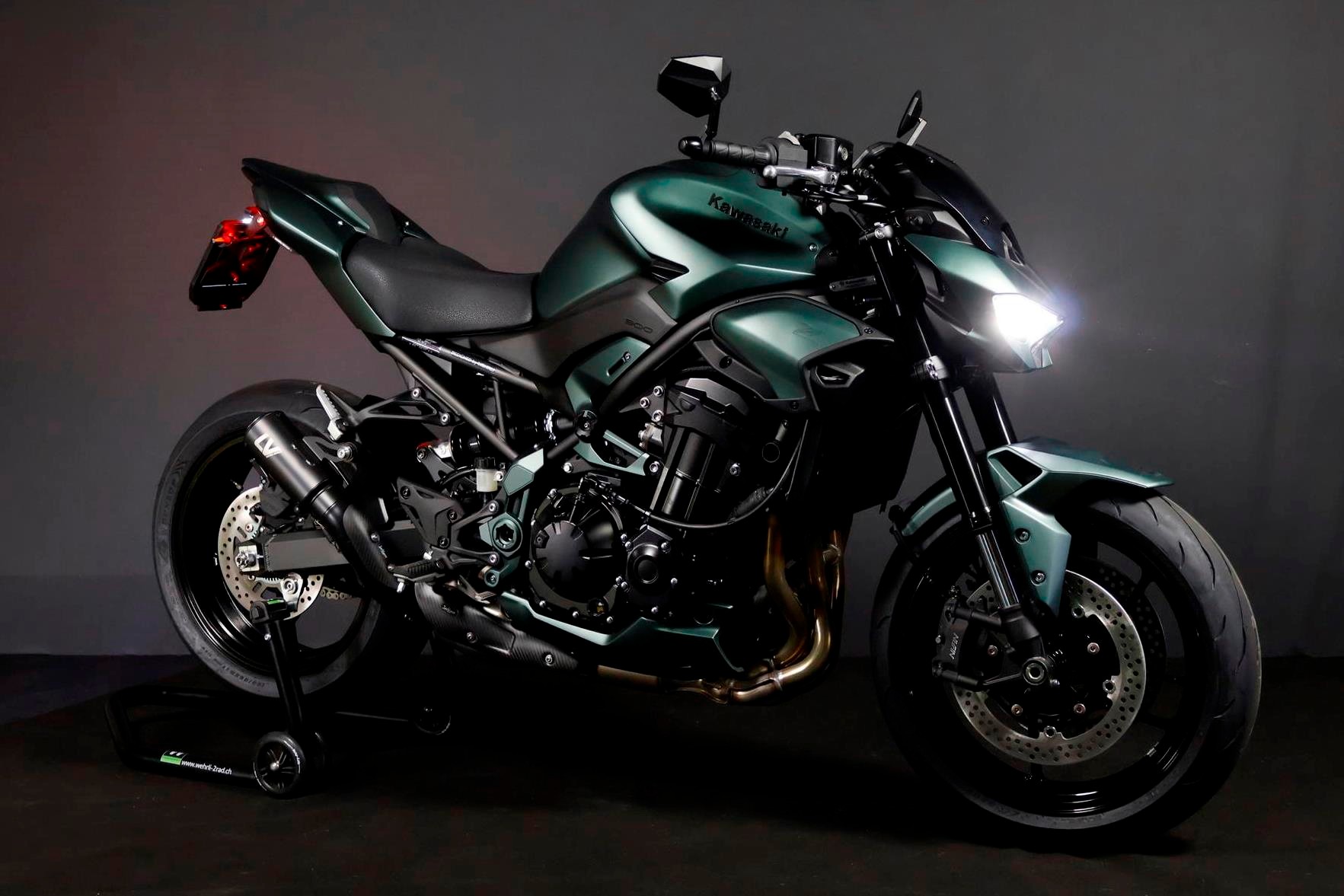 KAWASAKI Z 900 (91/70/35 KW) Darksmaragd Level 3-image-2