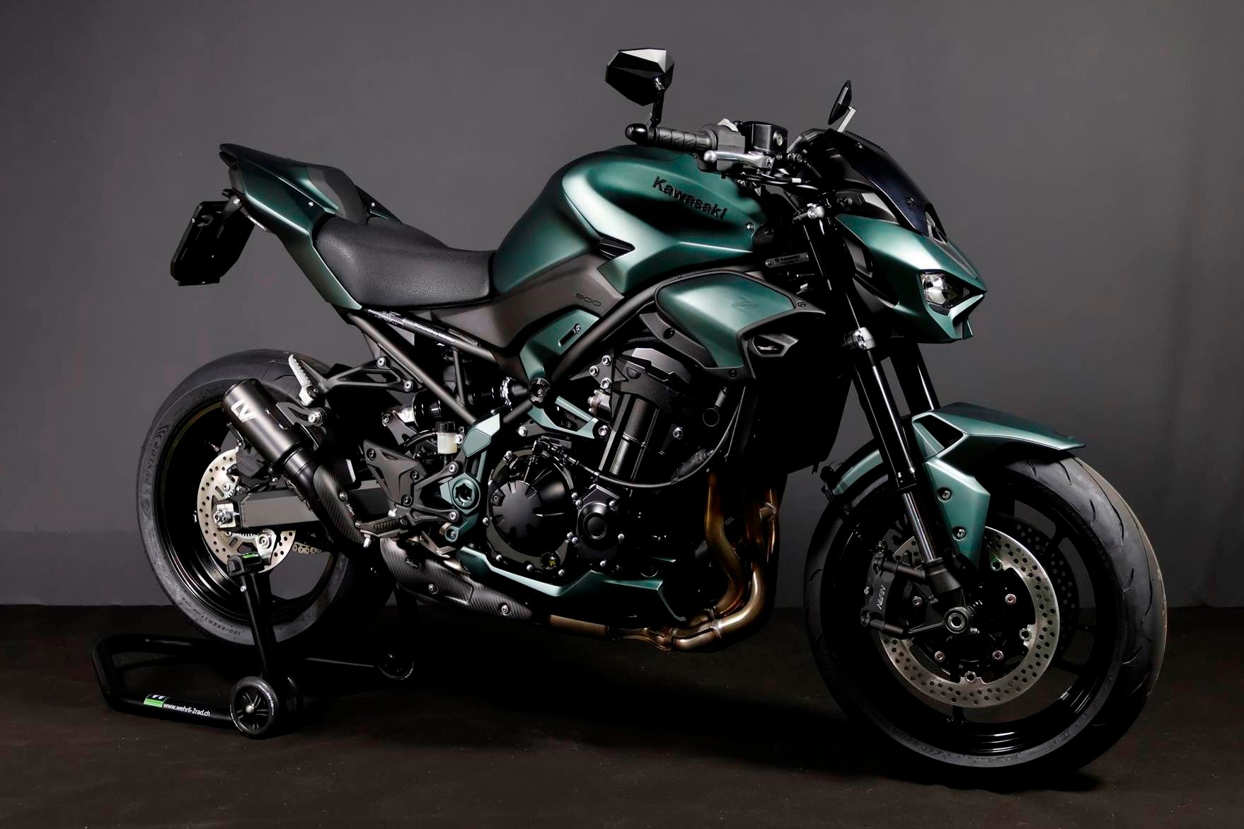 KAWASAKI Z 900 (91/70/35 KW) Darksmaragd Level 3-image-1