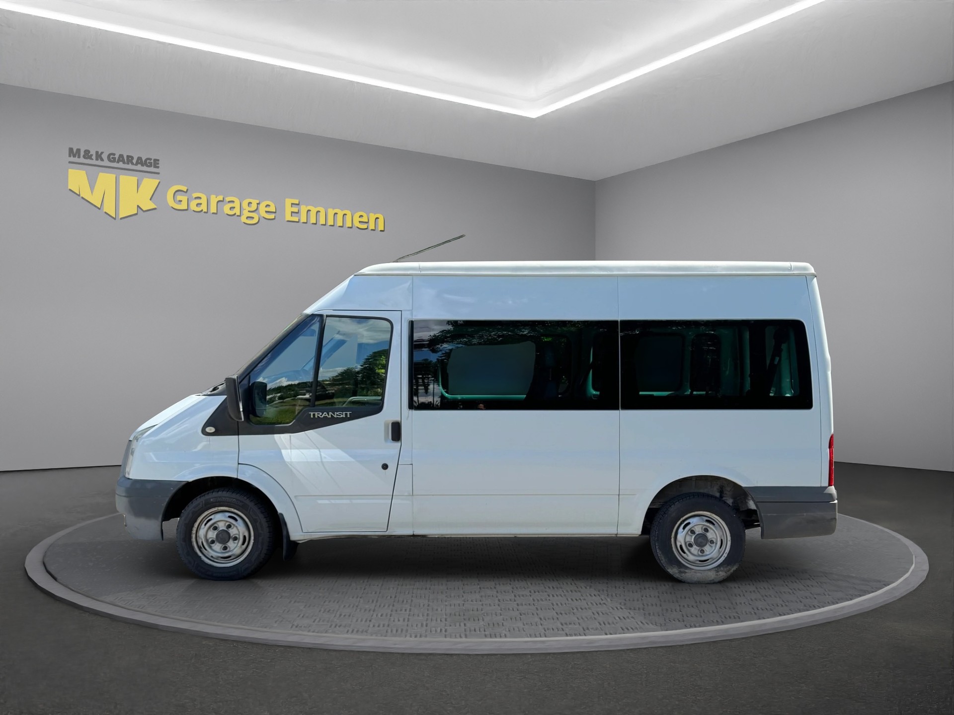 FORD Transit 2.2 TDCi 300 M-showroom-element-1
