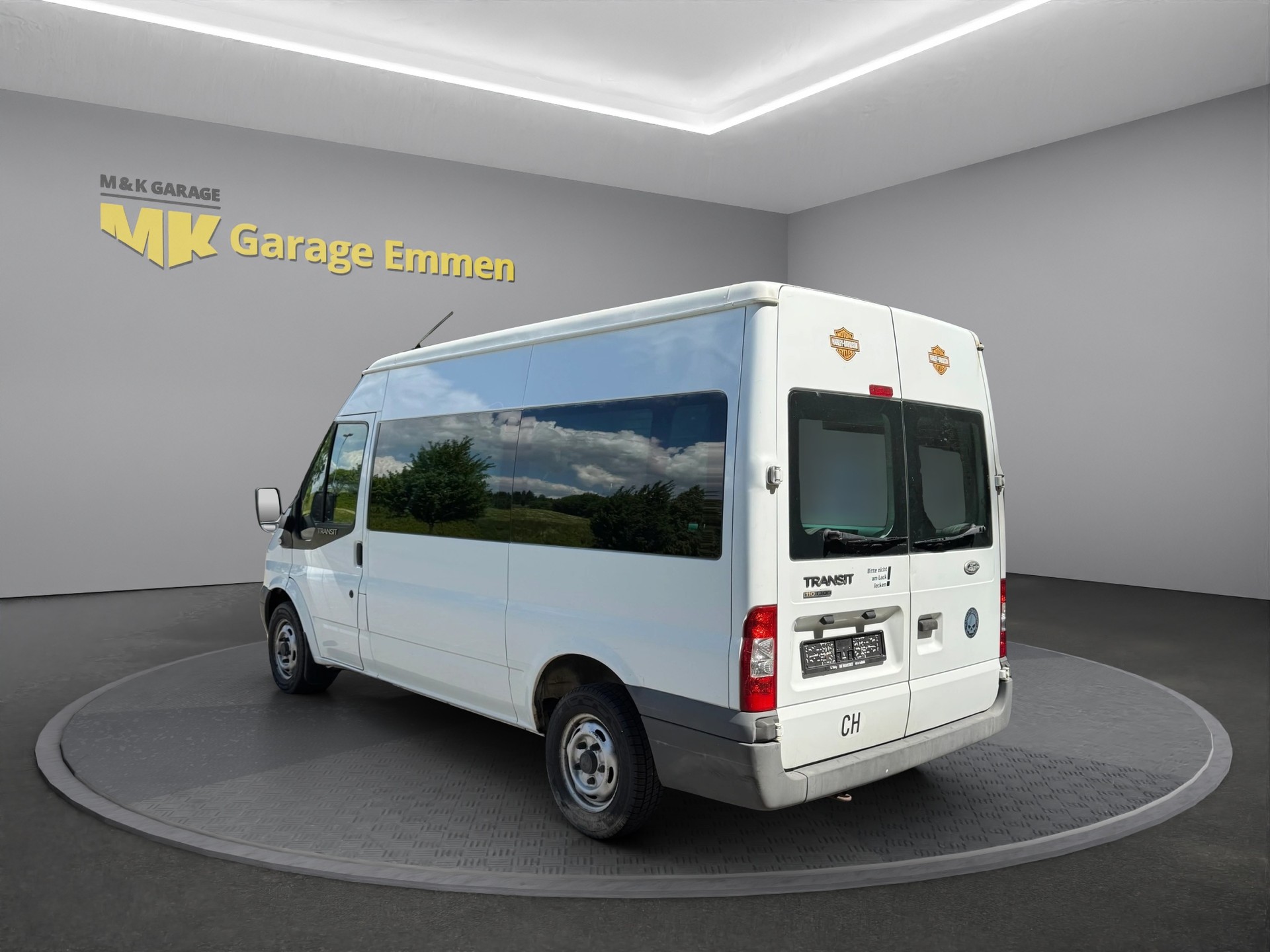 FORD Transit 2.2 TDCi 300 M-showroom-element-2