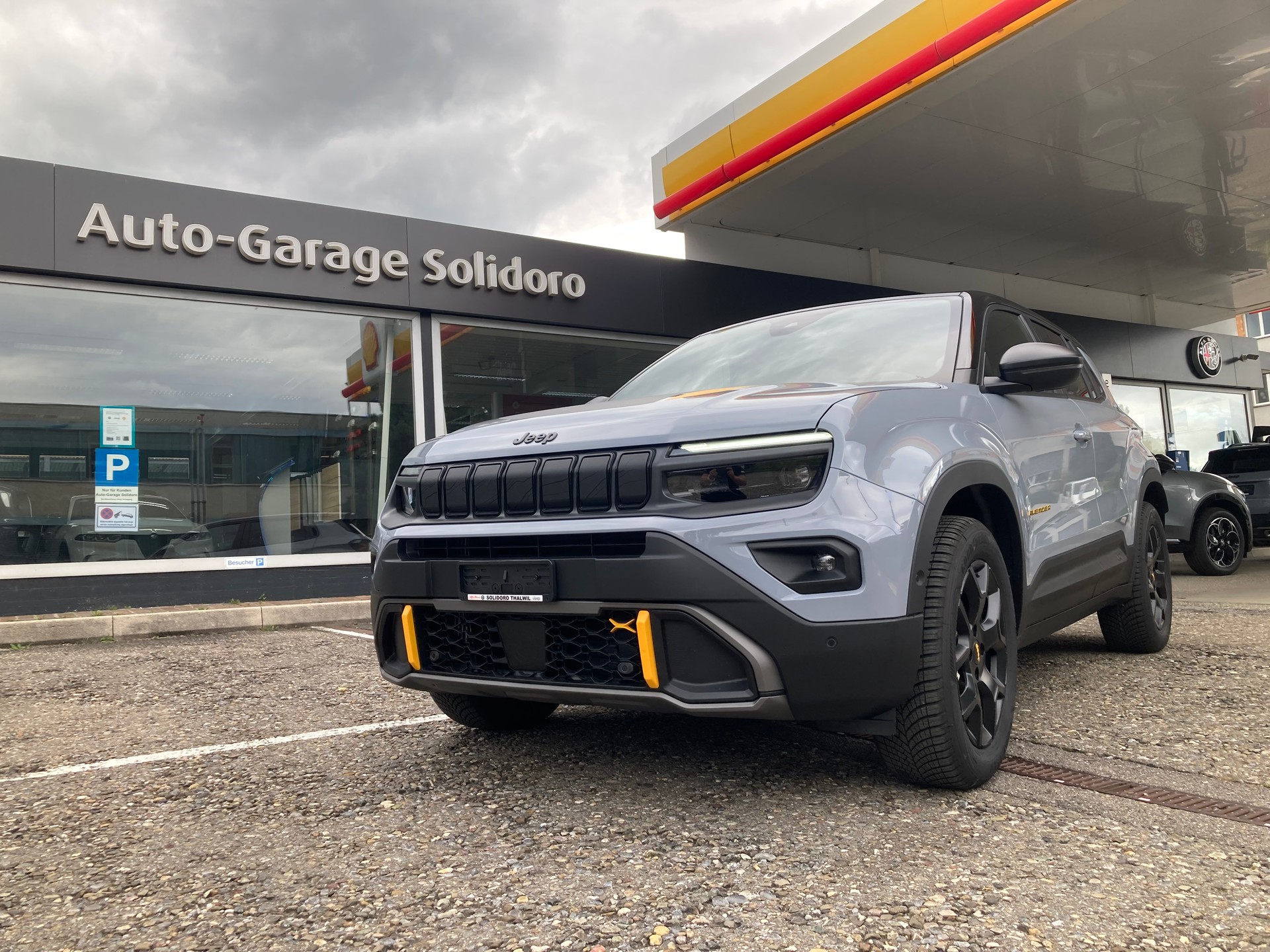 JEEP Avenger 1.2 Turbo MHEV Summit Sky-image-4