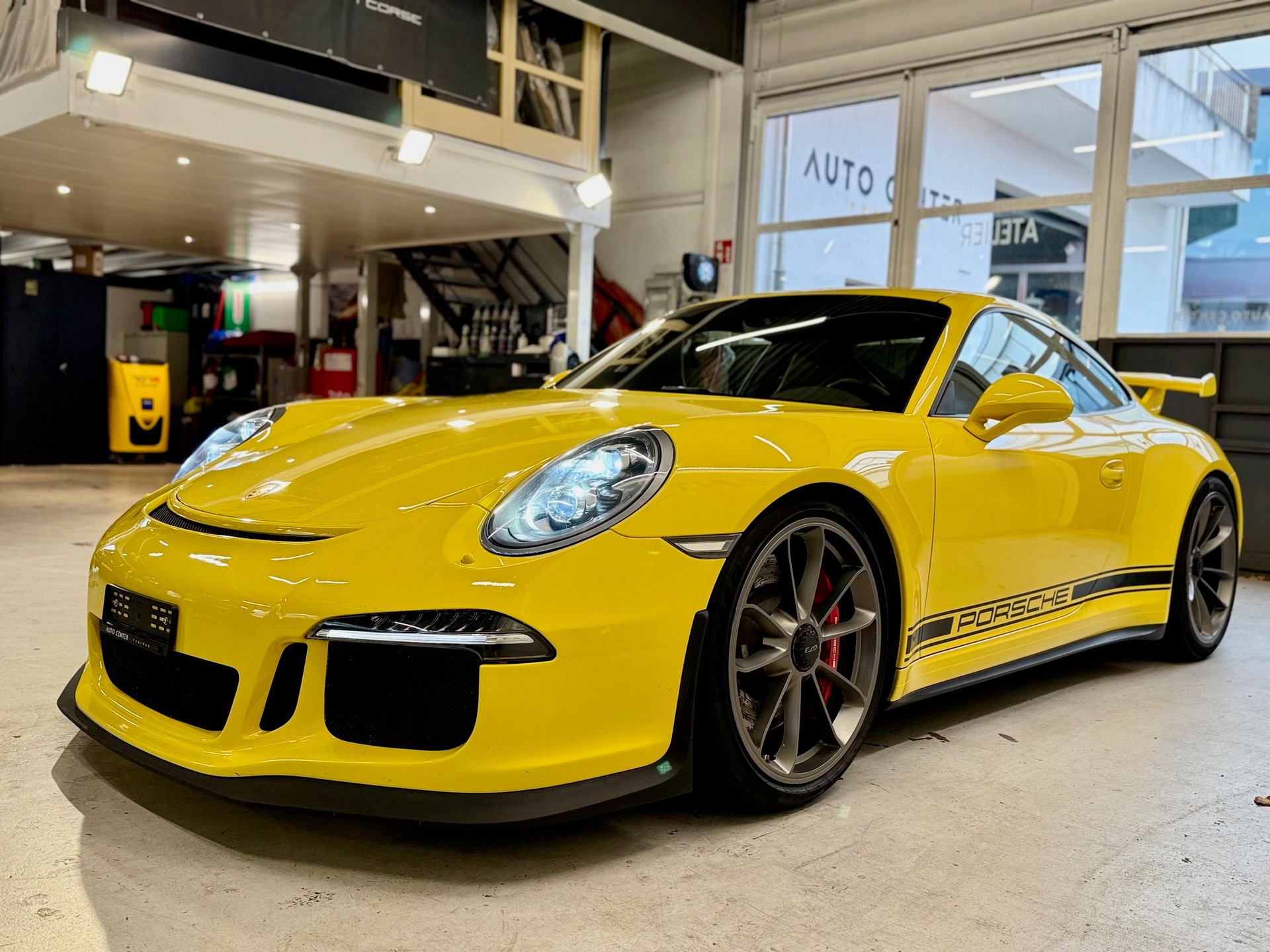 PORSCHE 911 GT3 PDK-image-10