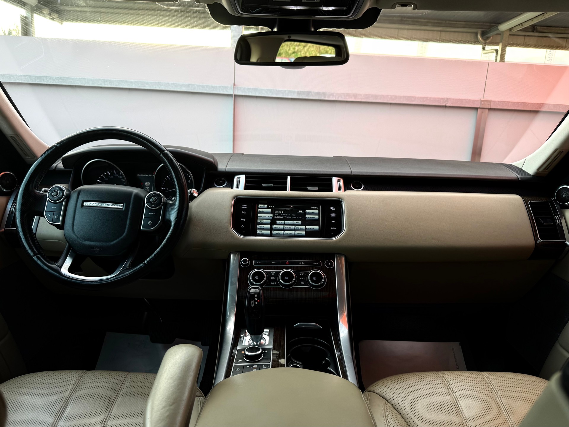 LAND ROVER Range Rover Sport 3.0 TDV6 HSE Automatic-image-7