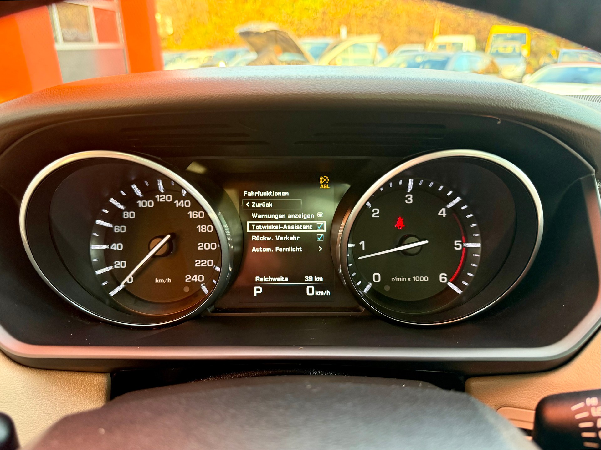 LAND ROVER Range Rover Sport 3.0 TDV6 HSE Automatic-image-9