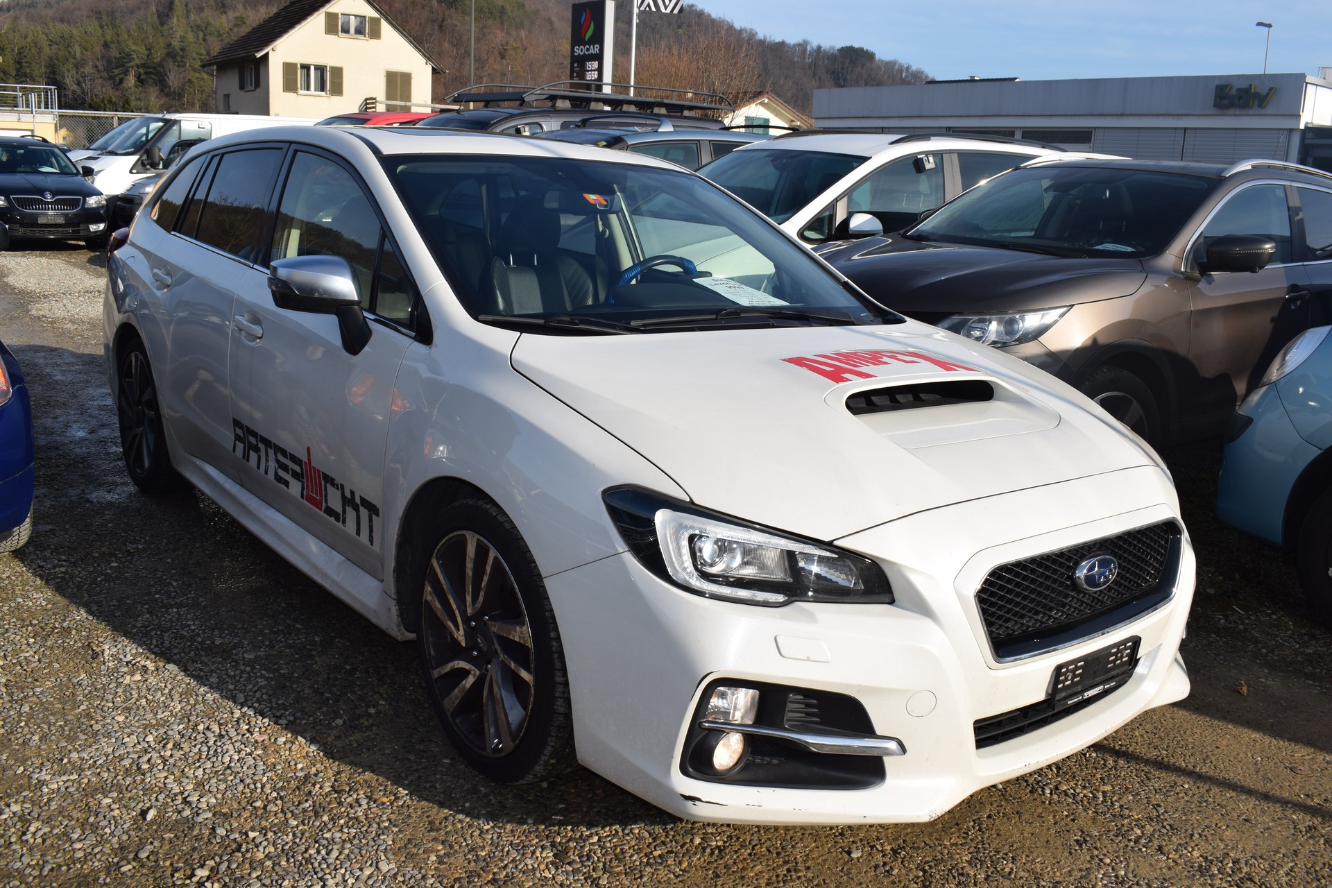SUBARU Levorg 1.6DIT Luxury S AWD Lineartronic-image-2