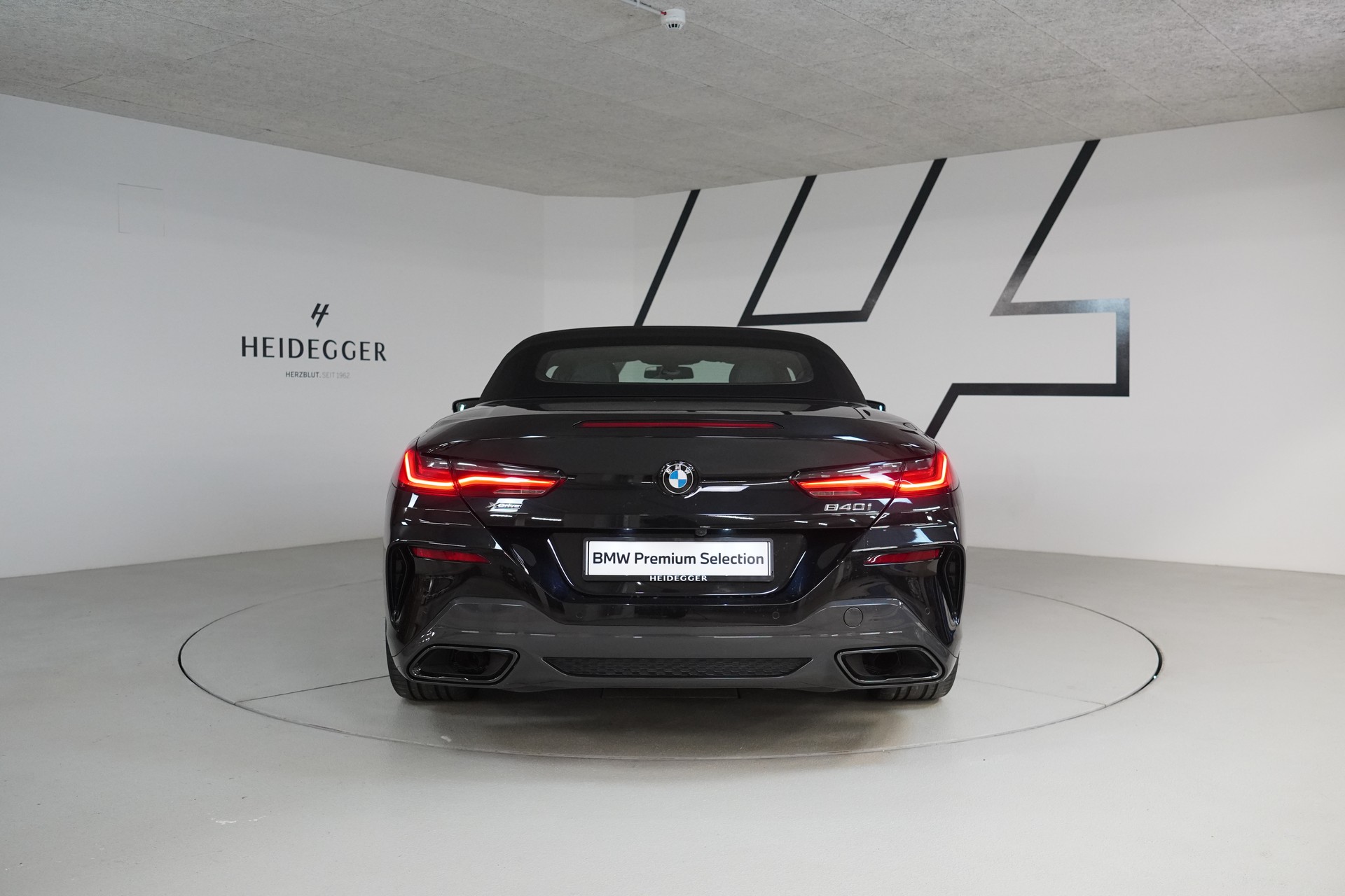 BMW 840i xDrive M Sport Pro Steptronic-image-5