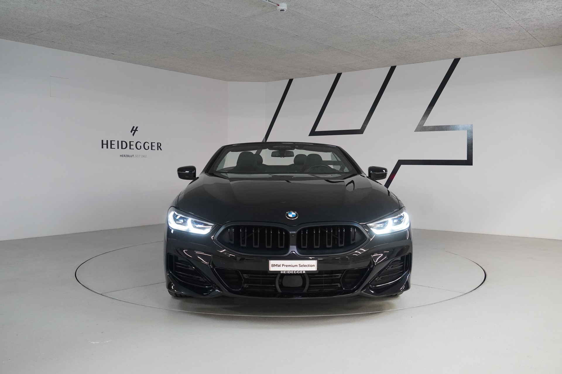 BMW 840i xDrive M Sport Pro Steptronic-image-9