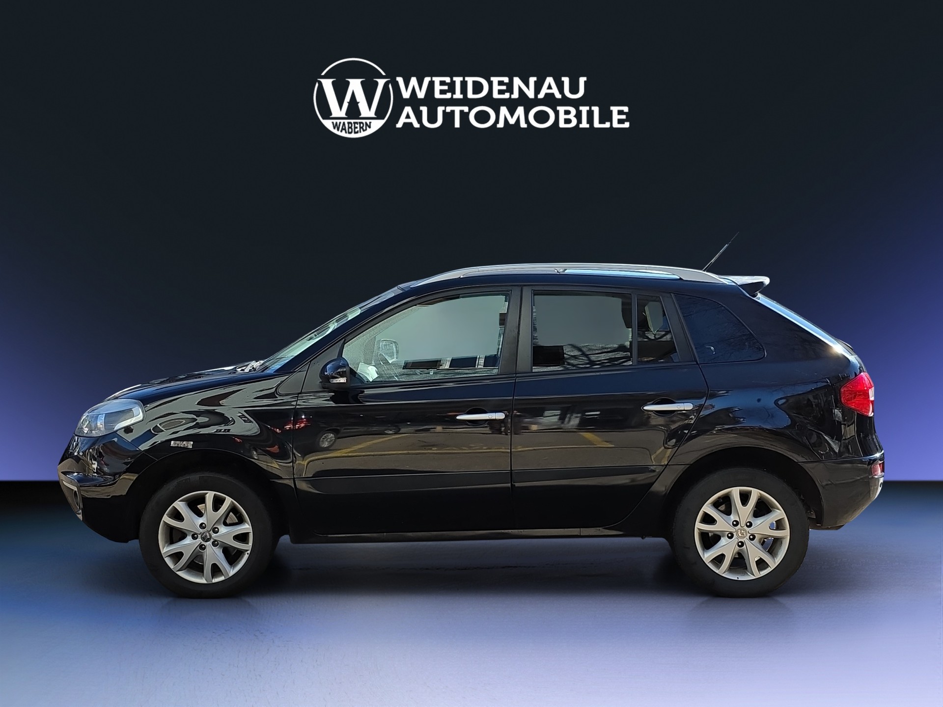 RENAULT Koleos 2.0 dCi Bose 4x4 Automatic-showroom-element-2