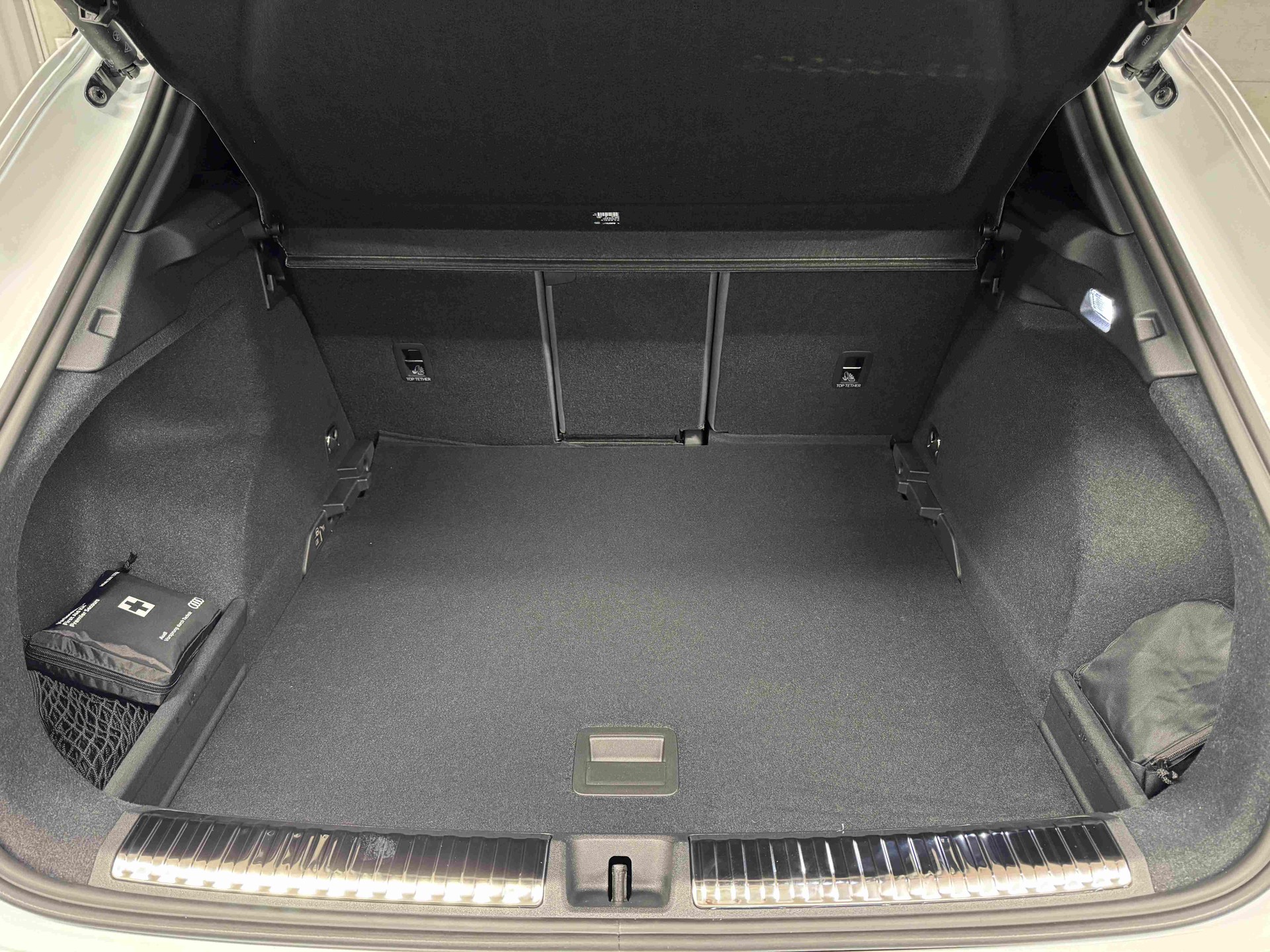 AUDI Q3 SUV TFSI quattro 195 kW S tronic-image-14