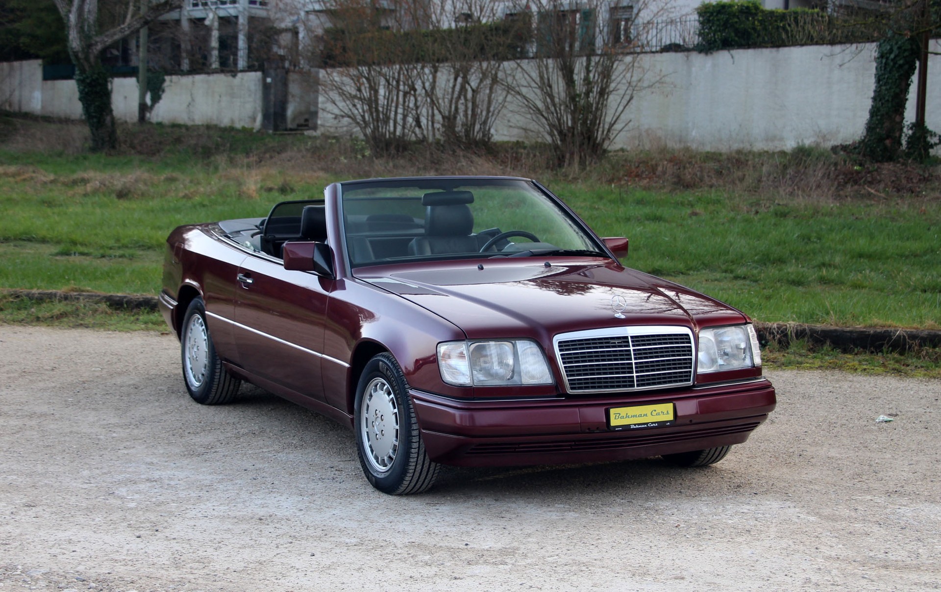 MERCEDES-BENZ E 220 Cabrio