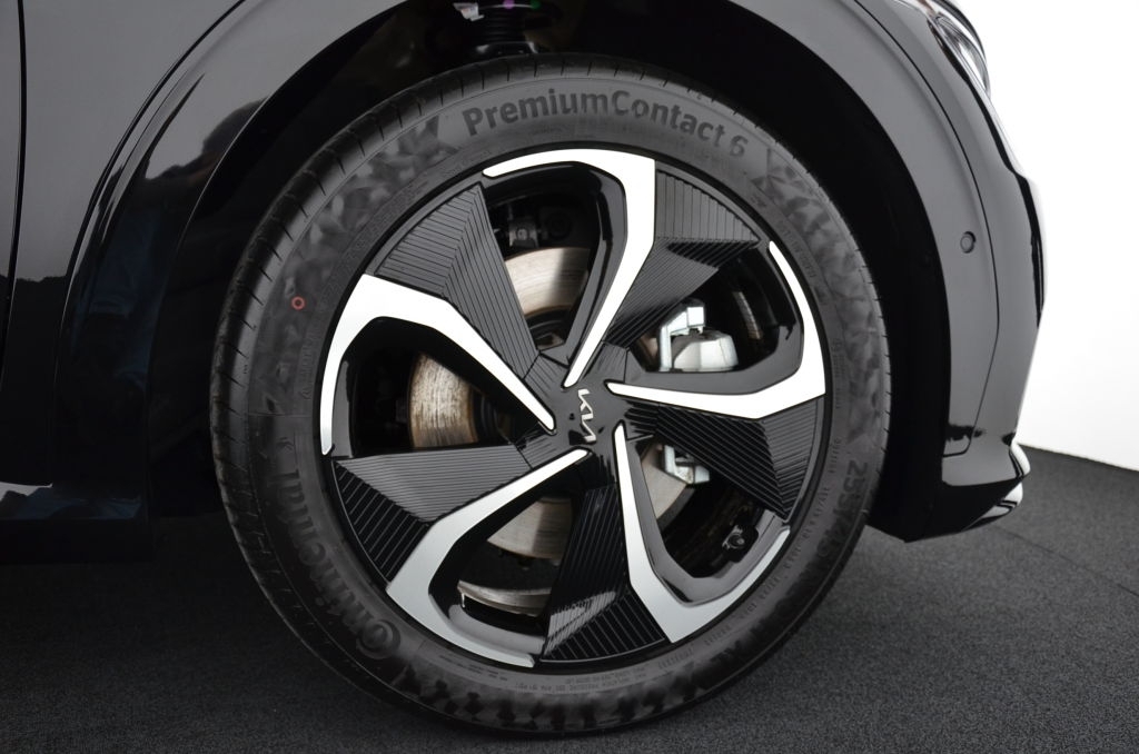 KIA EV6 77.4 kWh GT-Line 4x4 *Glasdach*-image-9