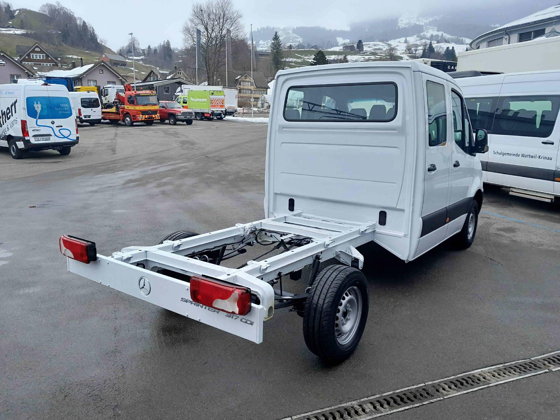 MERCEDES-BENZ Sprinter 317 DKab.-Ch. 3665 S 2.0 CDI 170 Pro-image-4