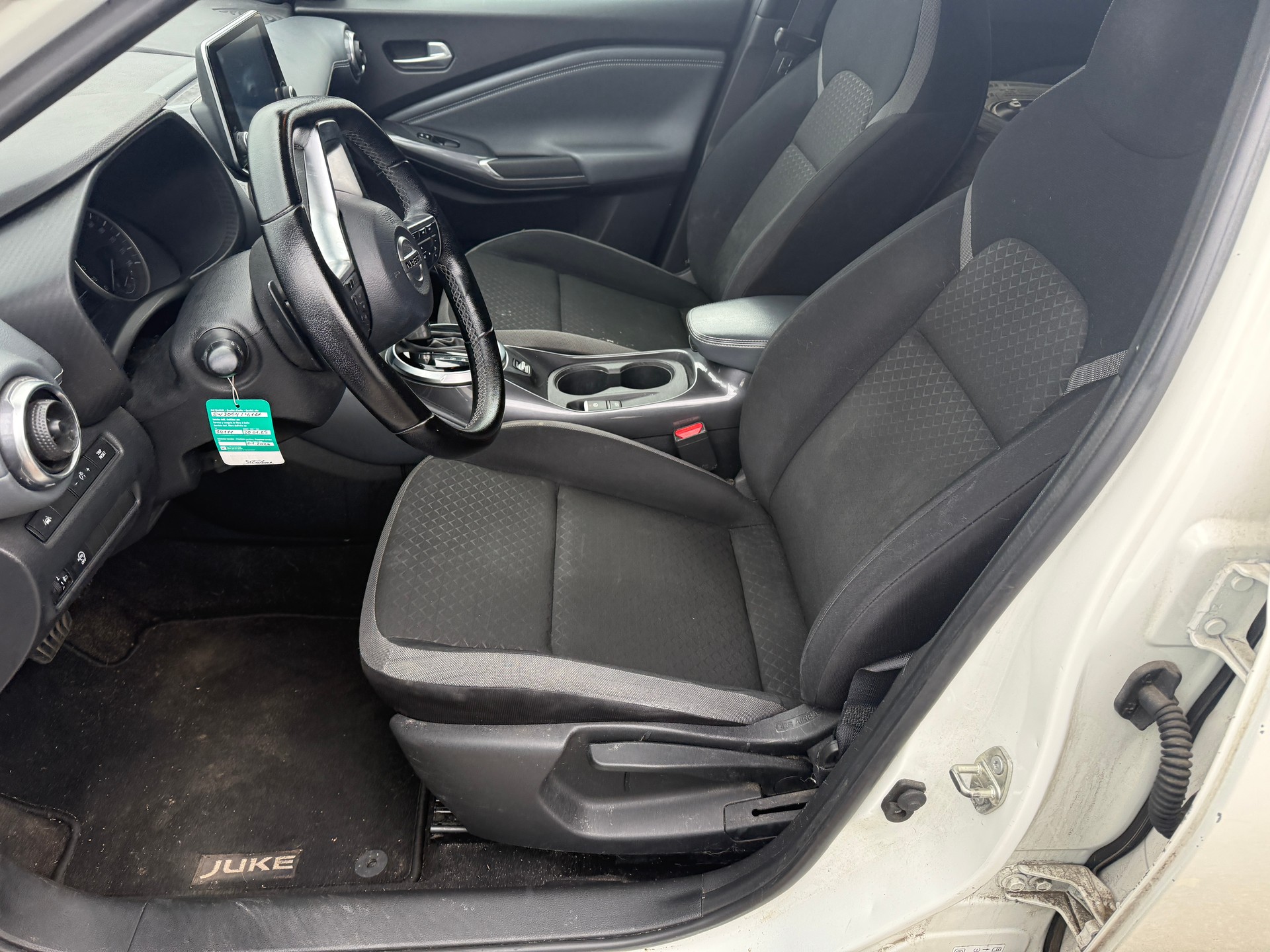 NISSAN Juke 1.0 DIG-T acenta DCT-image-8