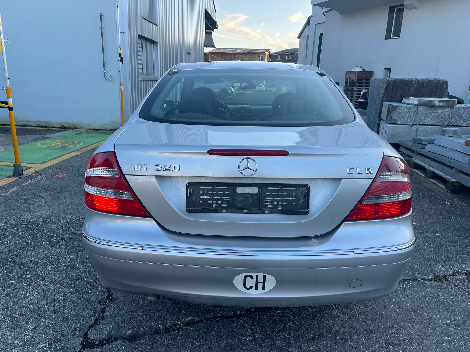 MERCEDES-BENZ CLK 270 CDI Avantgarde-image-3