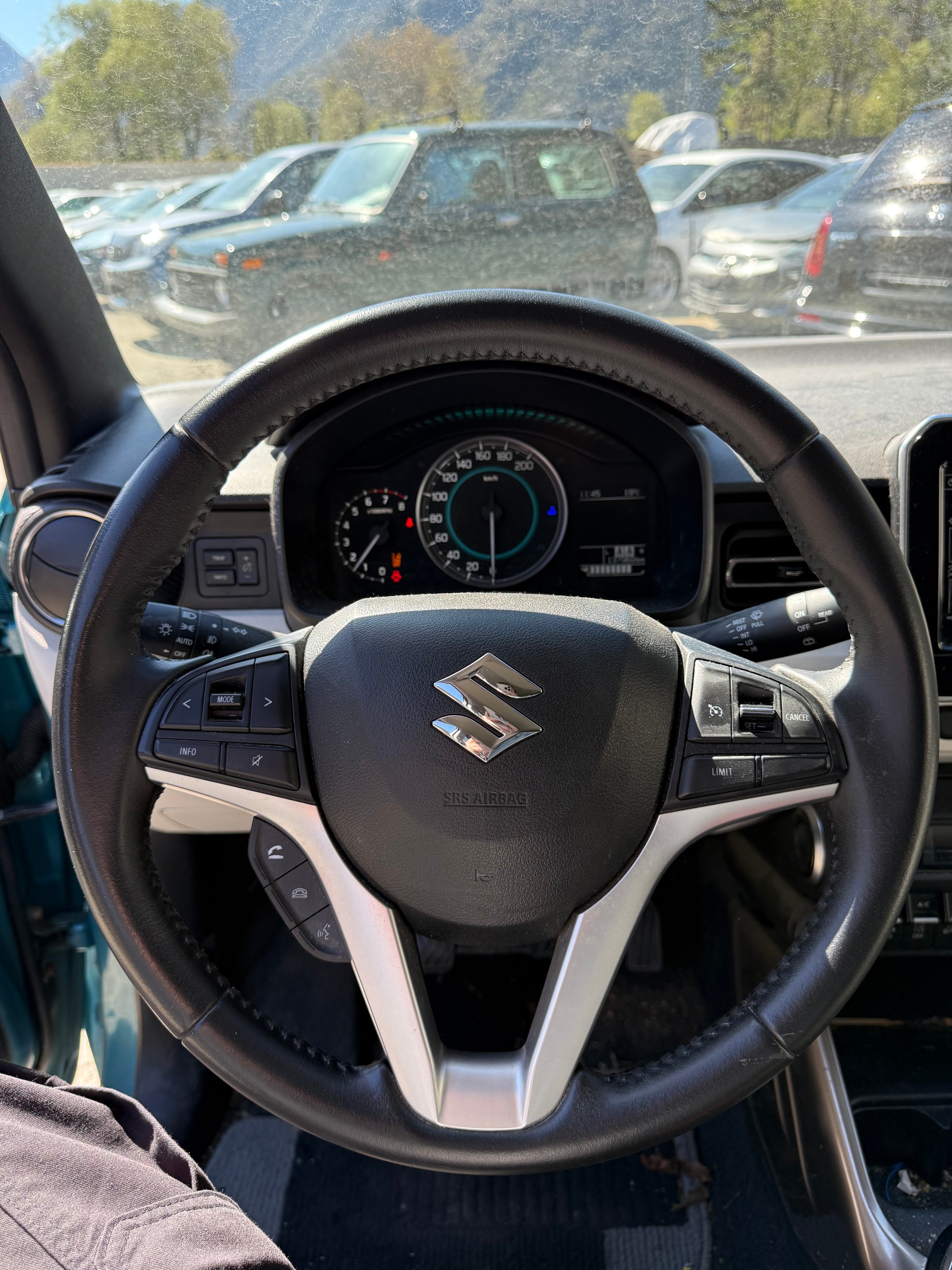SUZUKI Ignis 1.2i Compact+ Hybrid 4x4-image-12