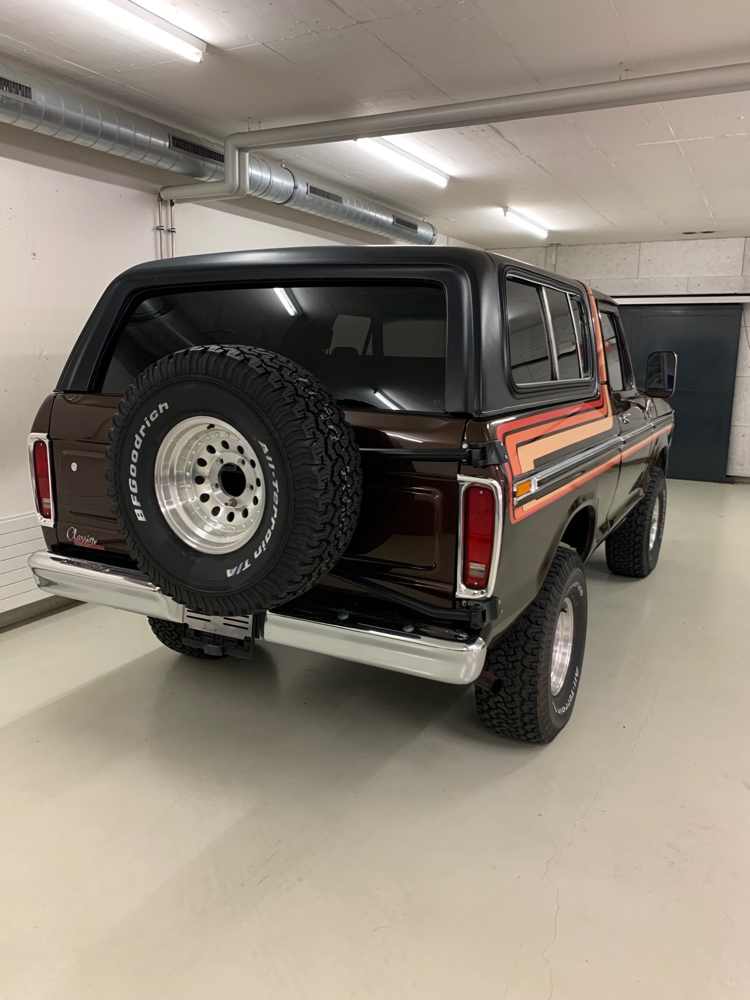 FORD U150H Custom-image-6