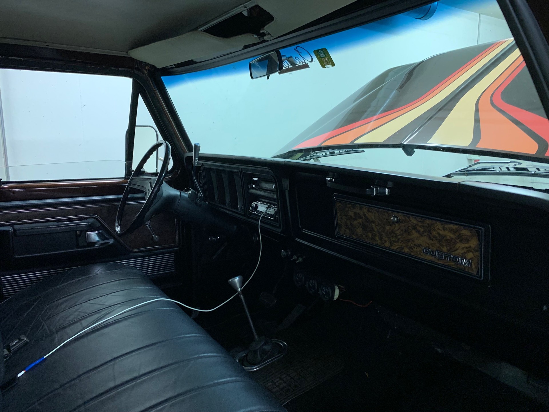 FORD U150H Custom-image-11